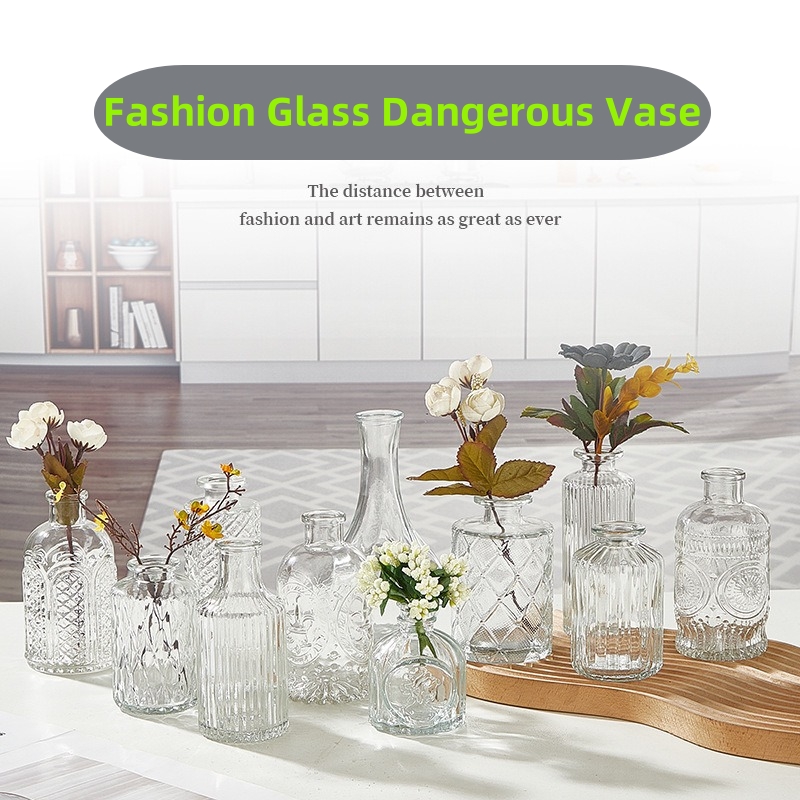 Vase en verre sculpté à la mai - Home Office Layout avis et prix